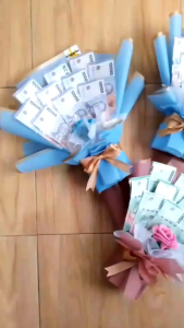 [READY STOCK] Buket Uang Kosongan 5-10 Slot