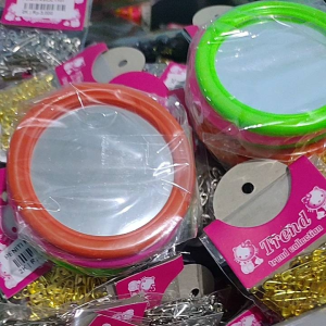 CERMIN KACA MINI BULAT ISI 6 PCS