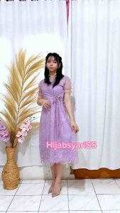 Bisa COD/Dress Livina Brukat Premium M L XL/Dress Natal Livina/MIDI Dress terbaru/DRESS PESTA WANITA/DRESS KONDANGAN TERBARU