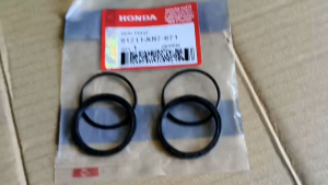 (K97)Seal Pully for Click125/150  {91211-KN7-671} Honda Genuine Oem Parts [34X41X4]