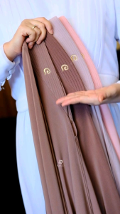 HASNA Hijab Instan Jumbo/Syari by Daffi warna terbaru