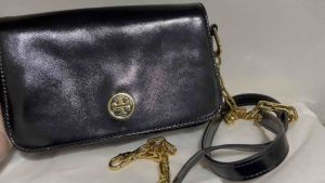 used/preloved authentic tbrobinson sling like new