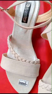 Sandal Wanita Hak 3 cm Termurah dengan Perbelakang & Kepang Tengah