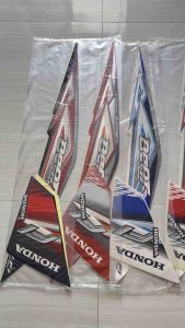 STIKER STRIPING LIS LES BODY MOTOR BEAT FI ESP 2013 2014