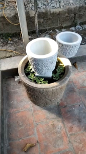 bên em vừa gia mẫu mới cối đá xanh nguyên khối với đường kính ( chiều rộng=25cm. chiều cao=25cm)