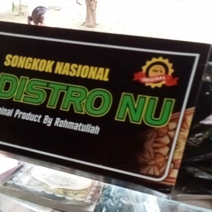 Songkok: Pilihan Fashion Tradisional untuk Pria