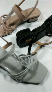 Villa:Sandal Hak Tahu Wanita/Sandal HeelS Wanita.RS042