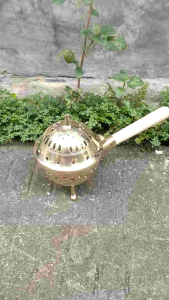 Tempat Ratus Kuningan Tangkai Kayu Ratus Spa 1 Pcs