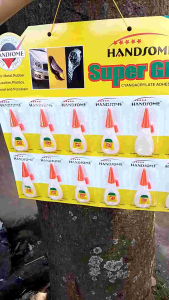 COD Lem super glue Handsome 1 pak isi 12 pcs/lem gepeng glosiran ( duma moon start )