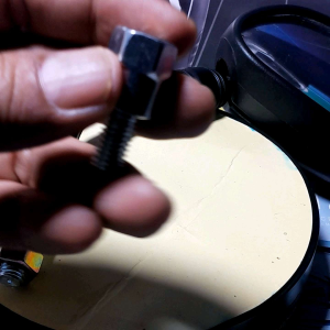 BAUT PENINGGI SPION 8 X 8 SUZUKI KE SUZUKI DRAT ULIR KANAN
