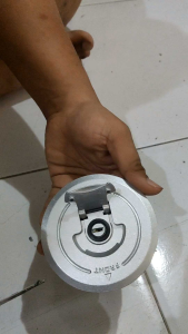 KUNCI KONTAK KOMPLIT PLUS TUTUP TANGKI HONDA CBR 150 R 2014 NON LED K45