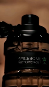 Parfum Pria Original Spicebomb by Viktor & Rolf EDT