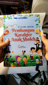 15 KISAH AKHLAK PEMBANGUN KARAKTER ANAK SHOLEH PUSTAKA IMAM SYAFII
