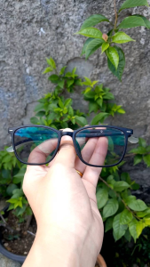 Kacamata Minus Lensa Photocromic Anti Radiasi Sinar Hp
