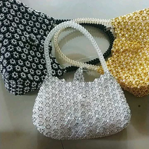 Tas Monte L Besar: Tas Kondangan Unik dan Desain Inovatif