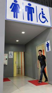 สบู่สมุนไพรสูตรเข้มข้น X2 ผสมน้ำมันจิ้งเหลน ออกแบบสำหรับผู้ชาย ช่วยทำความสะอาด บำรุงผิวให้สดชื่นทุกวัน ฟองนุ่ม ใช้ได้ทุกวัน ขนาด 30 กรัม แถมของพิเศษทุกออเดอร์