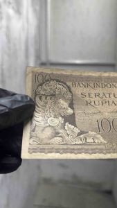 Uang Kertas 100 Rupiah 1952 Seri Budaya Koleksi Kuno