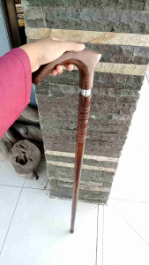 tongkat jalan kayu galih asem motif pipih profil bubut A461