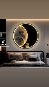 Đèn trần đèn trăng ốp tường decor phòng ngủ phòng khách đèn LED phi hành gia vũ trụ ngồi trên trăng khuyết 50/80cm - Combosett