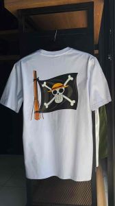 KAOS BENDERA ONE PIECE by MarkasKaos.id / Kaos Kata Kata / Kaos Keren / Kaos Distro Premium / Kaos Pekerja Keras / Kaos Profesi Keren / Kaos Pria Wanita / Kaos Cotton Combed 24s