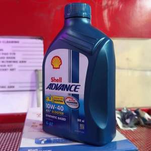 Shell Advance AX7 Scooter Oil 800Ml