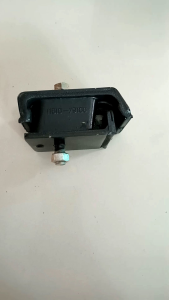 DUDUKAN MESIN ENGINE MOUNTING CARRY ST 100 HARGA 1 PCS