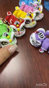 Đồ chơi in 3d Móc khóa kỳ lân con lân chơi giải strees gắn lên giày dép nhựa dép cr oss Flexi Cute 3D in thủ công