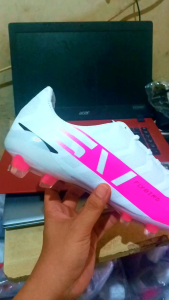 Sepatu Bola Specs SR Flybird Terbaru 2025/Sepatu Bola Specs SV Flybird Pink Termurah