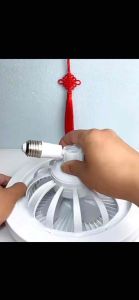 โคมไฟพัดลมเพดานLED 80WE27 แสงขาว รีโมทควบคุม พัดลมติดเพดาน2in1ใช้ในบ้านร้านค้าตลาดรุ่นTSM-F80