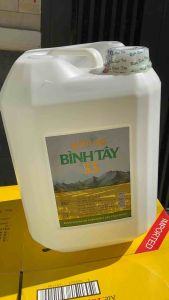 Ru.ou ĐẾ BÌNH TÂY 33% 39% Can 20 Lít