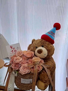 Set quà Gấu bông Sinh Nhật Happy Birthday Ôm Giỏ Hoa Siêu Xinh – Quà Tặng Sinh Nhật Độc Đáo 2025
