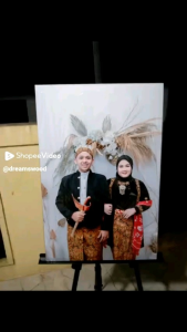 CETAK FOTO BINGKAI MDF 40X60 CM CETAK FOTO WEDDING