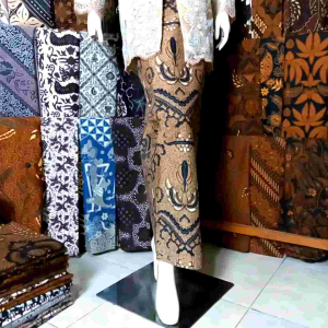 Jarik Pengantin dan Keluarga Pengantin Motif Romo Ukel