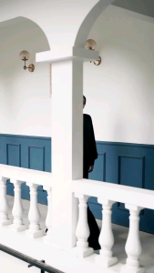 Mono Crown Black & Voal Original: Desain Hijab Elegan