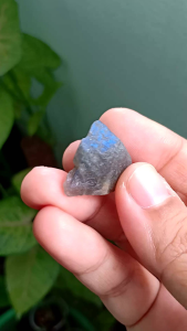 #RJ051 Labradorite ลาบราโดไรต์ หินดิบ หินธรรมชาติ หินสะสม  ขนาด 2×2.5 cm น้ำหนัก 7.3 กรัม
