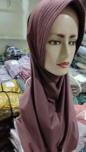 Hijab Desain Sporty untuk Olahraga Wanita
