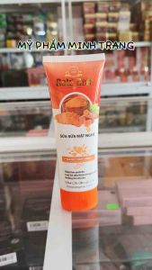 Sữa Rửa Mặt Nghệ GOLD BEE Nano Curcumin 120ml GOLDBEE