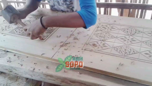 Pahat Ukir Kayu Jepara Jenis Coret/Cukit Pahat Ve Gagang Kayu
