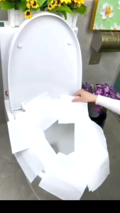 10 pcs Toilet Seat Cover Alas Duduk Closet Disposable A78 Plastik Tatakan Dudukan WC Kloset Praktis Untuk Travelling