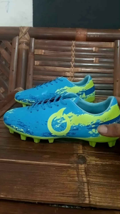 TERBARU..!!! sepatu olahraga terbaru dan terlaris nyaman di pakai enteng di bawa lari