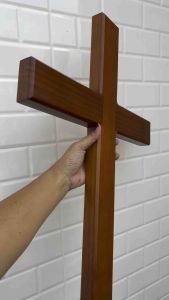 70-90 ชม ไม้กางเขน สีน้ำตาล-สีแดง ซึ่งเป็นไม้กางเขน เพื่อ กิ๊ฟชอปคริสเตียน และทำให้ติดฝาผนัง ติดห้องนมัสการ