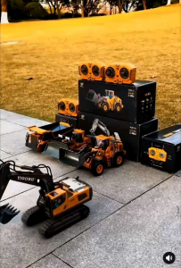 Tổng Hợp Xe Công Trường Xe Máy Xúc Xe Ben Xe Ủi Xe Cẩu Điều Khiển Từ Xa 1/24 11 Kênh Và 13 Kênh Có Đèn Led Âm Thanh