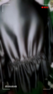 Blus Satin Sleting Depan: Nyaman, Elegan & Cocok untuk Berbagai Kesempatan