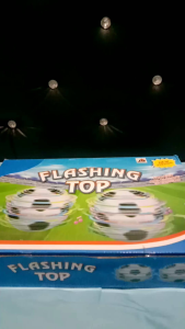 Gasing gangsing bola lampu Mainan spinning football - SenenginAnak