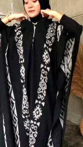 Dress Tenun Viral: Bahan Tenun Berkualitas & Desain Unik