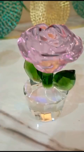 Bunga Mawar Hias Kristal: Dekorasi Meja Rumah Mewah Unik Minimalis