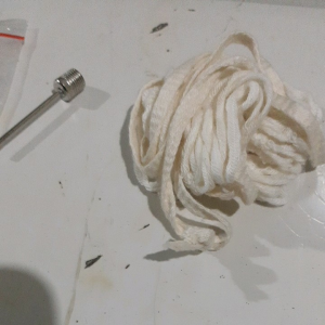 Pentil dan Jaring Bola