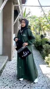 JAS HUJAN GAMIS Anak Kamila Tebal Elastis Pvc 025 Muat Sampai BB 40 Kg Anti Rembes