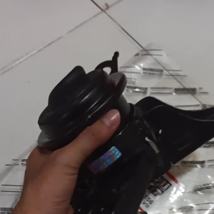 Engine Mounting Kanan RH New Vios Yaris AT: Metrik Mobil Otomatis