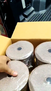 แร่ธาตุก้อน จากสเปนก้อนละ  5 กก.  ขาย 1 ลัง มี 4 ก้อน ลดพิเศษ